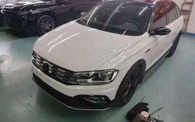 Volkswagen Volkswagen Golf в цвете и кузовом – это идеальный выбор среди китайских автомобилей. Доступная цена и надежность гарантированы.