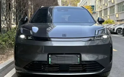 Lynk & Co Lynk & Co 02 в цвете и кузовом – это идеальный выбор среди китайских автомобилей. Доступная цена и надежность гарантированы.