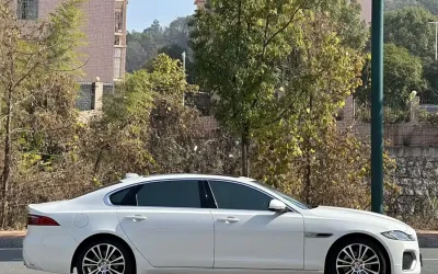 Audi Audi A8 в цвете и кузовом – это идеальный выбор среди китайских автомобилей. Доступная цена и надежность гарантированы.