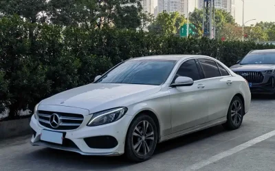 Mercedes-Benz Mercedes-Benz E-Class в цвете и кузовом – это идеальный выбор среди китайских автомобилей. Доступная цена и надежность гарантированы.