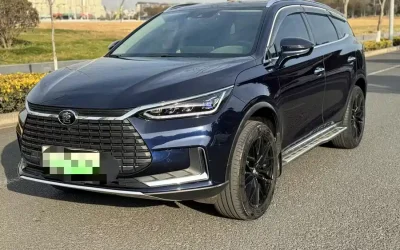 BYD BYD Song L DM-i в цвете и кузовом – это идеальный выбор среди китайских автомобилей. Доступная цена и надежность гарантированы.