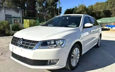 Volkswagen Volkswagen Passat в цвете и кузовом – это идеальный выбор среди китайских автомобилей. Доступная цена и надежность гарантированы.