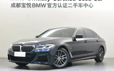 BMW BMW 3 Series в цвете и кузовом – это идеальный выбор среди китайских автомобилей. Доступная цена и надежность гарантированы.