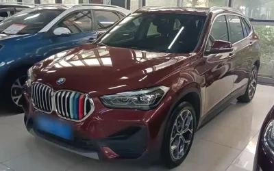 BMW BMW 3 Series в цвете и кузовом – это идеальный выбор среди китайских автомобилей. Доступная цена и надежность гарантированы.