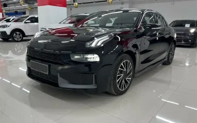 Lynk & Co Lynk & Co 02 в цвете и кузовом – это идеальный выбор среди китайских автомобилей. Доступная цена и надежность гарантированы.