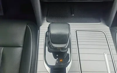 Hongqi Hongqi H5 в цвете и кузовом – это идеальный выбор среди китайских автомобилей. Доступная цена и надежность гарантированы.