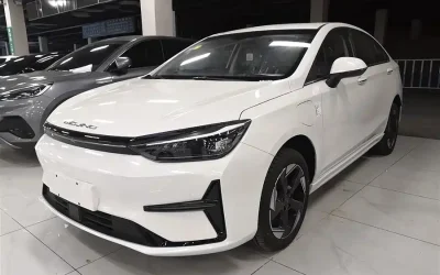 Zeekr Zeekr 001 в цвете и кузовом – это идеальный выбор среди китайских автомобилей. Доступная цена и надежность гарантированы.