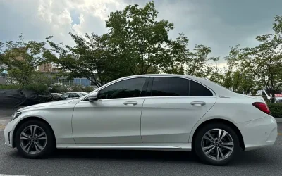 Mercedes-Benz Mercedes-Benz E-Class в цвете и кузовом – это идеальный выбор среди китайских автомобилей. Доступная цена и надежность гарантированы.