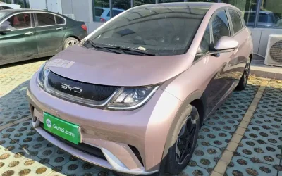 BYD BYD Seal 05 DM-i в цвете и кузовом – это идеальный выбор среди китайских автомобилей. Доступная цена и надежность гарантированы.