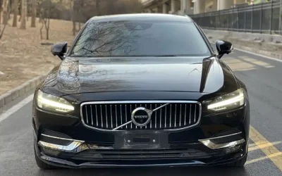 Volvo volvo XC40 recharge в цвете и кузовом – это идеальный выбор среди китайских автомобилей. Доступная цена и надежность гарантированы.