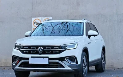 Volkswagen Volkswagen Jetta в цвете и кузовом – это идеальный выбор среди китайских автомобилей. Доступная цена и надежность гарантированы.