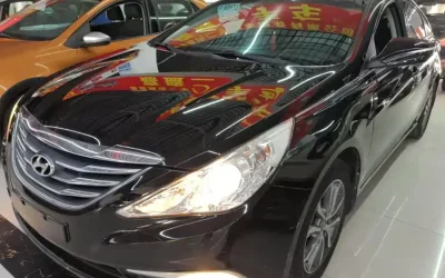Hyundai Hyundai Elantra в цвете и кузовом – это идеальный выбор среди китайских автомобилей. Доступная цена и надежность гарантированы.
