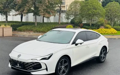 MG MG в цвете MG и кузовом MG – это идеальный выбор среди китайских автомобилей. Доступная цена и надежность гарантированы.
