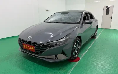 Hyundai Hyundai Elantra в цвете и кузовом – это идеальный выбор среди китайских автомобилей. Доступная цена и надежность гарантированы.