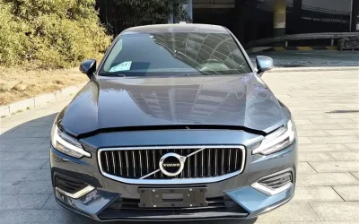 Volvo volvo XC40 recharge в цвете и кузовом – это идеальный выбор среди китайских автомобилей. Доступная цена и надежность гарантированы.