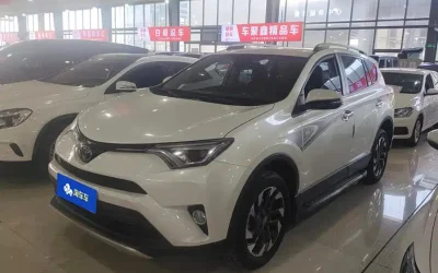 Toyota Rav4 Toyota Rav4 в цвете Toyota Rav4 и кузовом Toyota Rav4 – это идеальный выбор среди китайских автомобилей. Доступная цена и надежность гарантированы.