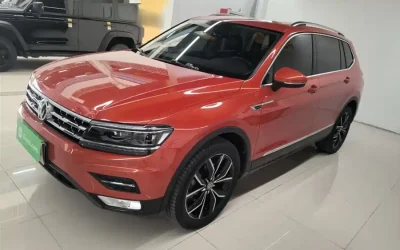 Volkswagen Volkswagen Sagitar в цвете и кузовом – это идеальный выбор среди китайских автомобилей. Доступная цена и надежность гарантированы.