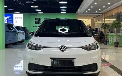 Volkswagen Volkswagen Jetta в цвете и кузовом – это идеальный выбор среди китайских автомобилей. Доступная цена и надежность гарантированы.