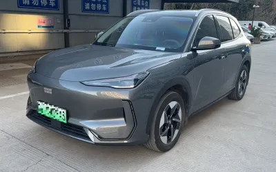 Toyota Toyota Levin в цвете и кузовом – это идеальный выбор среди китайских автомобилей. Доступная цена и надежность гарантированы.