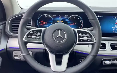 Mercedes-Benz Mercedes-Benz E-Class в цвете и кузовом – это идеальный выбор среди китайских автомобилей. Доступная цена и надежность гарантированы.