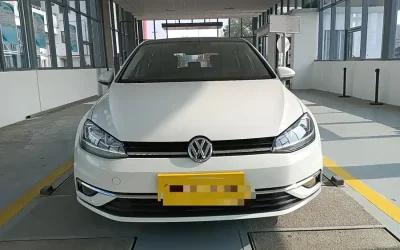Volkswagen Volkswagen Lavida в цвете и кузовом – это идеальный выбор среди китайских автомобилей. Доступная цена и надежность гарантированы.