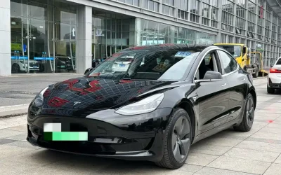 Audi Audi A8 в цвете и кузовом – это идеальный выбор среди китайских автомобилей. Доступная цена и надежность гарантированы.