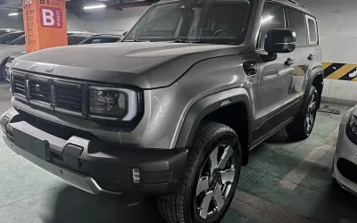 Beijing Off-road BAIC BJ40 в цвете и кузовом – это идеальный выбор среди китайских автомобилей. Доступная цена и надежность гарантированы.
