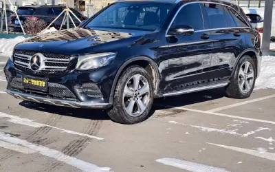 Mercedes-Benz Mercedes-Benz E-Class EV в цвете и кузовом – это идеальный выбор среди китайских автомобилей. Доступная цена и надежность гарантированы.