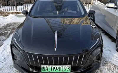Hongqi Hongqi H5 в цвете и кузовом – это идеальный выбор среди китайских автомобилей. Доступная цена и надежность гарантированы.