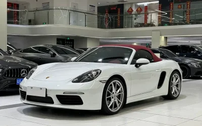 Porsche Porsche Cayenne в цвете и кузовом – это идеальный выбор среди китайских автомобилей. Доступная цена и надежность гарантированы.