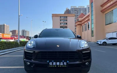 Porsche Porsche Cayenne в цвете и кузовом – это идеальный выбор среди китайских автомобилей. Доступная цена и надежность гарантированы.
