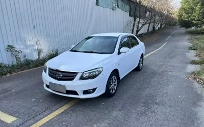 BYD BYD Song L DM-i в цвете и кузовом – это идеальный выбор среди китайских автомобилей. Доступная цена и надежность гарантированы.