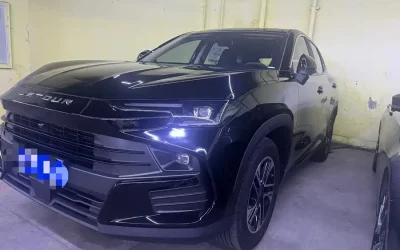 Audi Audi A8 в цвете и кузовом – это идеальный выбор среди китайских автомобилей. Доступная цена и надежность гарантированы.