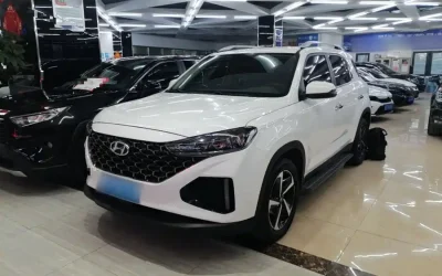Hyundai Hyundai Elantra в цвете и кузовом – это идеальный выбор среди китайских автомобилей. Доступная цена и надежность гарантированы.