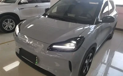 Audi Audi A8 в цвете и кузовом – это идеальный выбор среди китайских автомобилей. Доступная цена и надежность гарантированы.