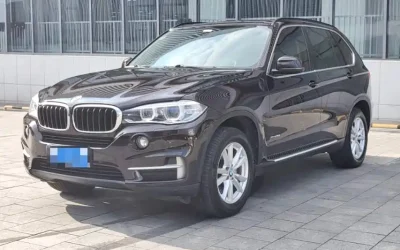 BMW BMW 3 Series в цвете и кузовом – это идеальный выбор среди китайских автомобилей. Доступная цена и надежность гарантированы.
