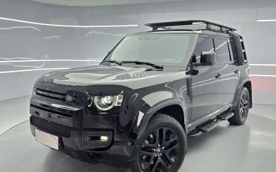 Land Rover Land Rover Range Rover в цвете и кузовом – это идеальный выбор среди китайских автомобилей. Доступная цена и надежность гарантированы.