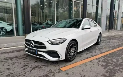 Mercedes-Benz Mercedes-Benz C-Class в цвете и кузовом – это идеальный выбор среди китайских автомобилей. Доступная цена и надежность гарантированы.