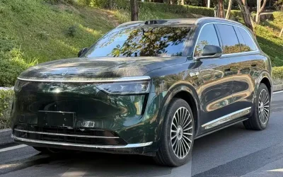 Audi Audi A8 в цвете и кузовом – это идеальный выбор среди китайских автомобилей. Доступная цена и надежность гарантированы.
