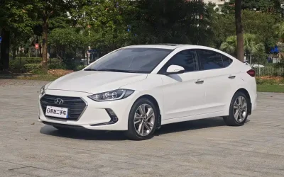 Hyundai Hyundai Elantra в цвете и кузовом – это идеальный выбор среди китайских автомобилей. Доступная цена и надежность гарантированы.