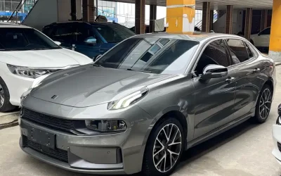 Lynk & Co Lynk & Co 02 в цвете и кузовом – это идеальный выбор среди китайских автомобилей. Доступная цена и надежность гарантированы.