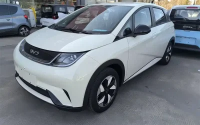 BYD BYD Seal 05 DM-i в цвете и кузовом – это идеальный выбор среди китайских автомобилей. Доступная цена и надежность гарантированы.