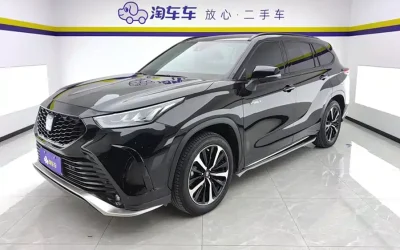 Toyota Toyota Corolla Cross в цвете и кузовом – это идеальный выбор среди китайских автомобилей. Доступная цена и надежность гарантированы.