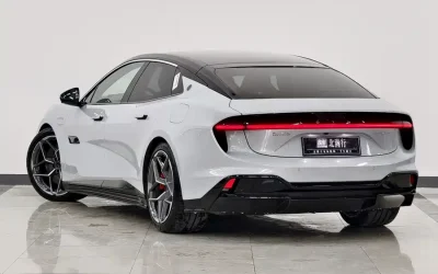 Audi Audi A8 в цвете и кузовом – это идеальный выбор среди китайских автомобилей. Доступная цена и надежность гарантированы.