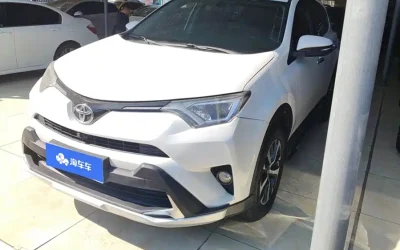 Toyota Toyota Corolla Cross в цвете и кузовом – это идеальный выбор среди китайских автомобилей. Доступная цена и надежность гарантированы.