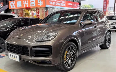 Porsche Porsche Cayenne в цвете и кузовом – это идеальный выбор среди китайских автомобилей. Доступная цена и надежность гарантированы.