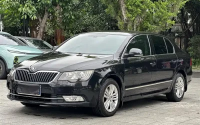 Audi Audi A8 в цвете и кузовом – это идеальный выбор среди китайских автомобилей. Доступная цена и надежность гарантированы.