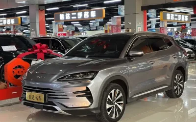 BYD BYD Seal 05 DM-i в цвете и кузовом – это идеальный выбор среди китайских автомобилей. Доступная цена и надежность гарантированы.