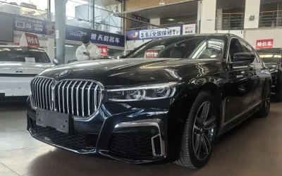 Audi Audi A8 в цвете и кузовом – это идеальный выбор среди китайских автомобилей. Доступная цена и надежность гарантированы.