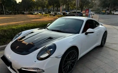 Porsche Porsche Cayenne в цвете и кузовом – это идеальный выбор среди китайских автомобилей. Доступная цена и надежность гарантированы.